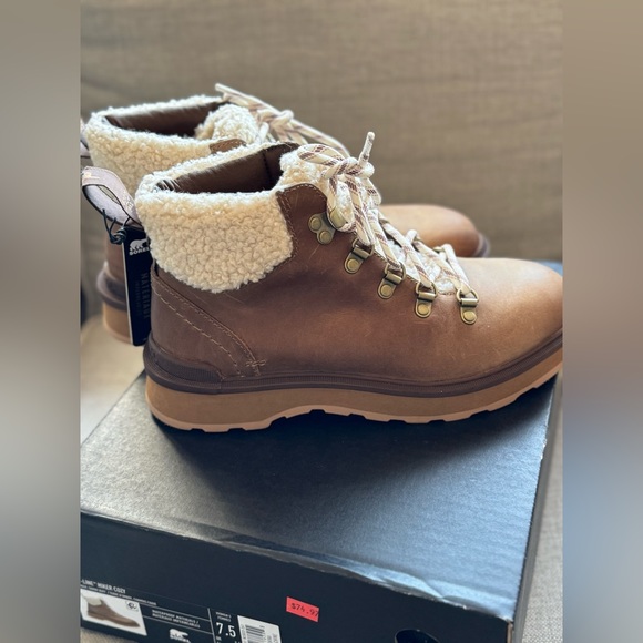 Sorel Women's Lace Up Boots - Brown and Cream - Picture 5 of 12